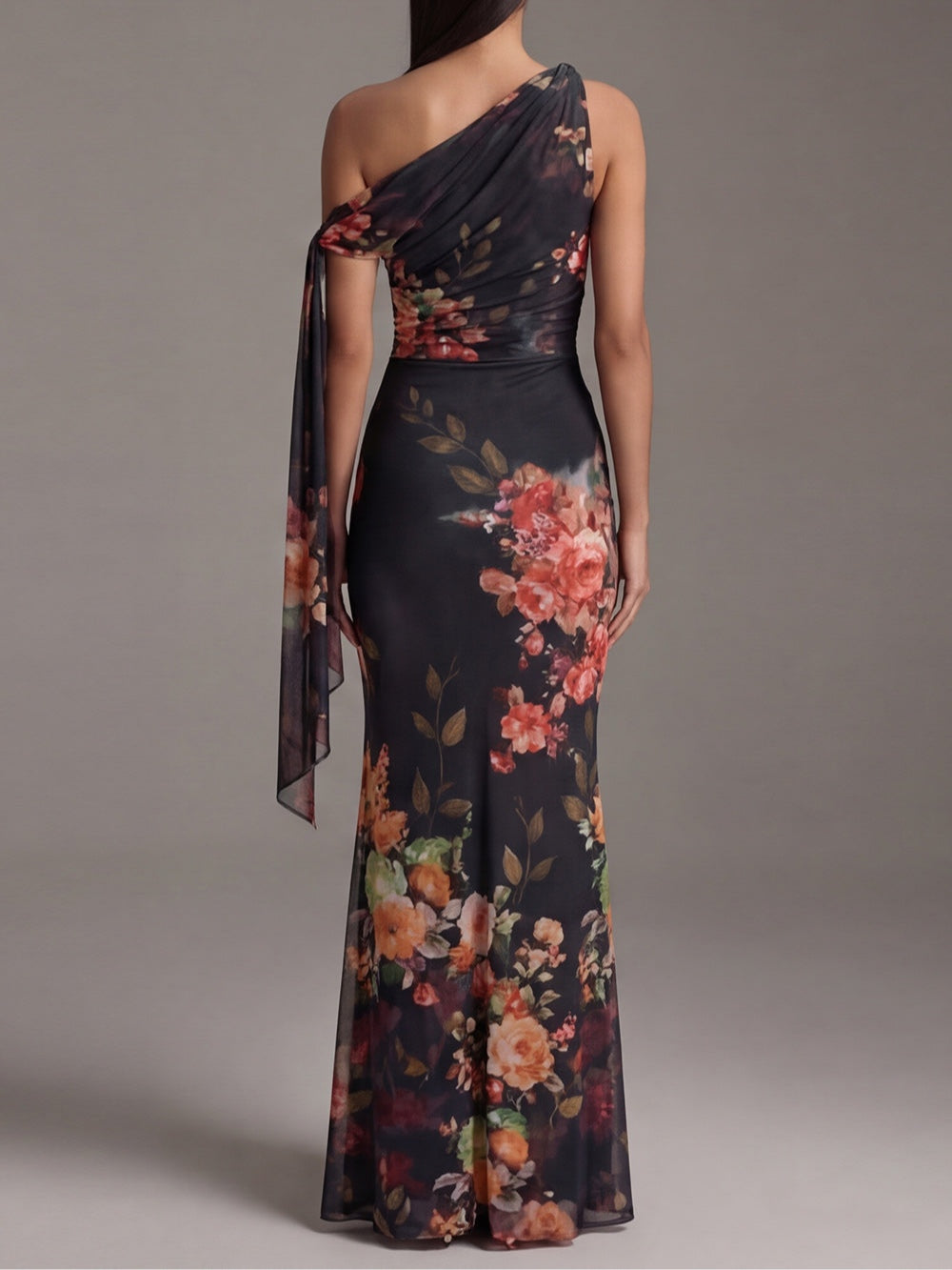 Vestido Maxi Negro Plisado en Chiffon con Un Solo Hombro