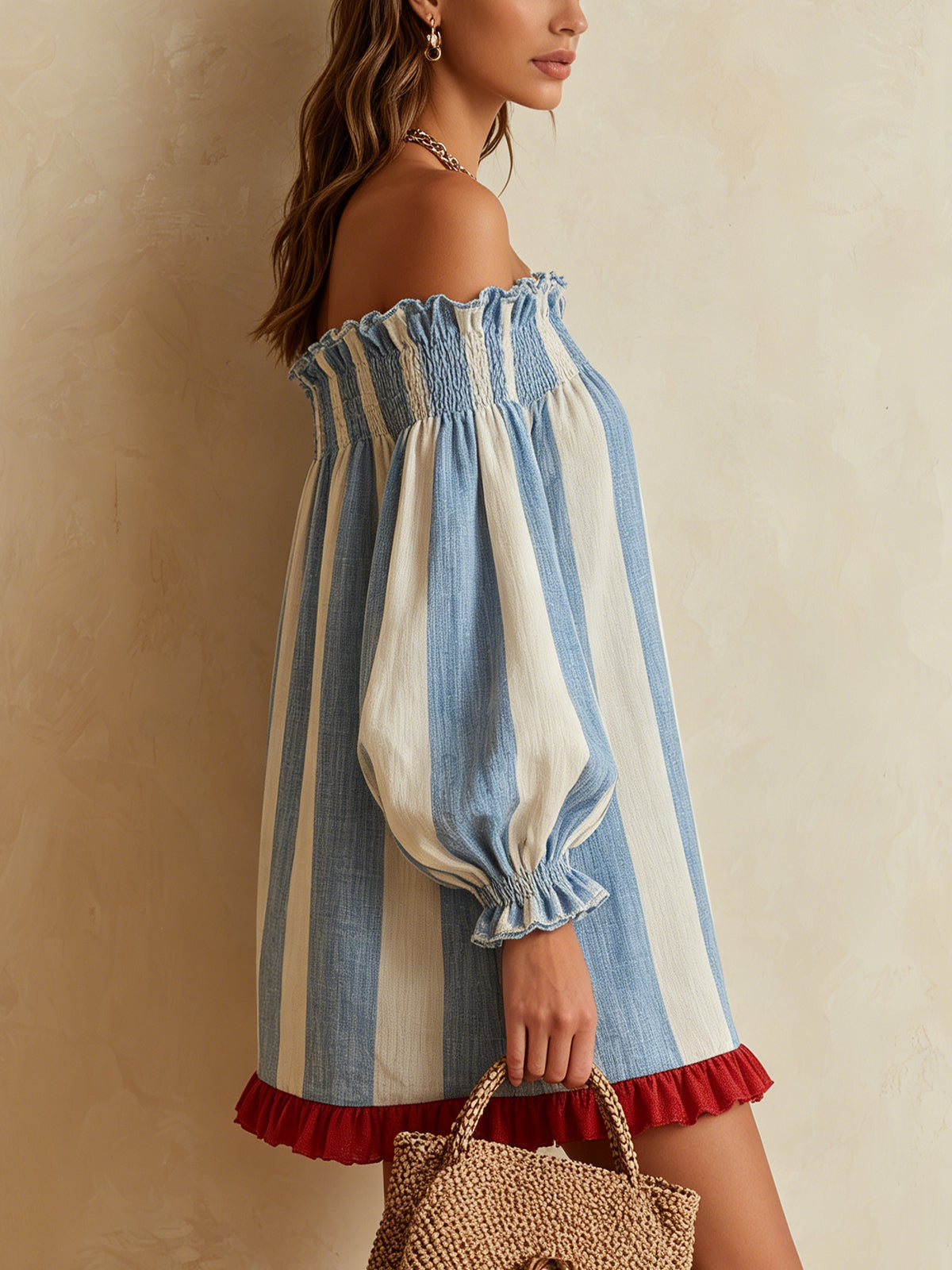 Ondine | Vestido mini de rayas azules con hombros descubiertos