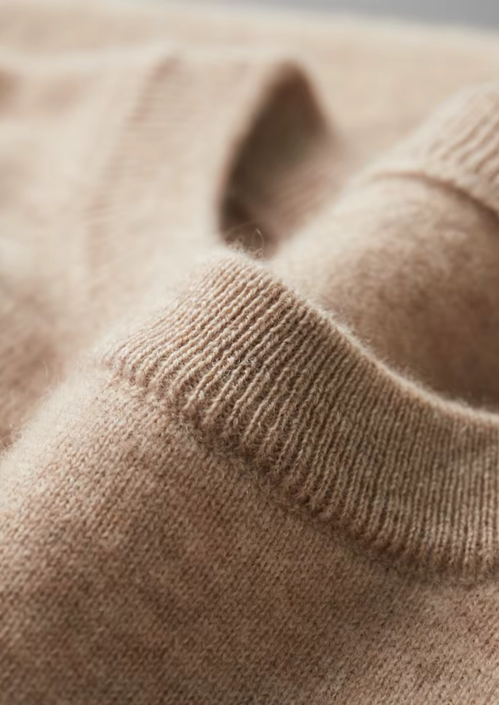 PREMIUM CASHMERE CLASSIC CREWNECK T-SHIRT