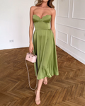 Liora | Vestido midi sin tirantes