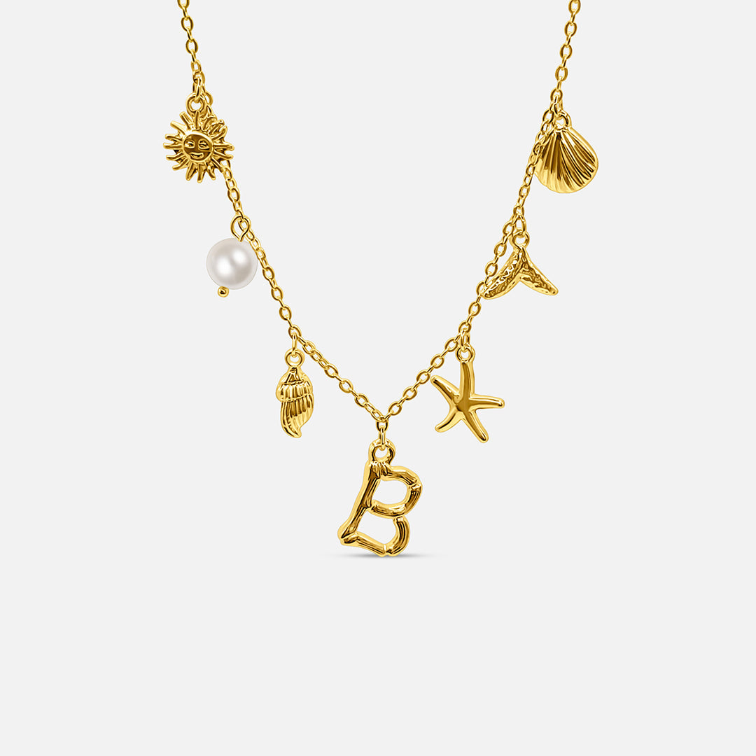 Collar Inicial con Concha