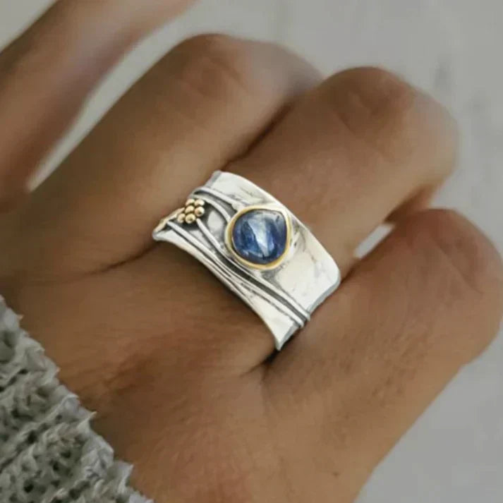 Anillo Vintage Zafiro Azul Bañado en Plata