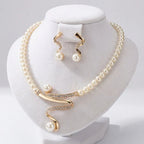 Set Collar y Pendientes con Perlas Naturales