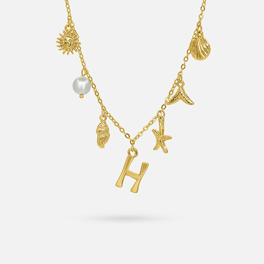 Collar Inicial con Concha