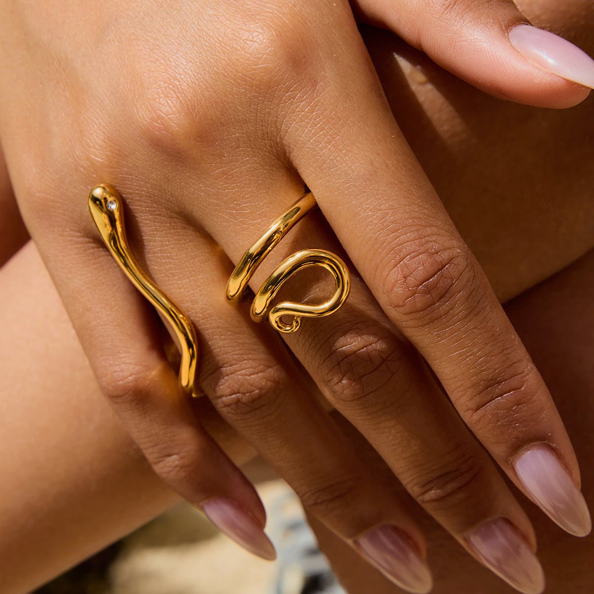 Anillo Serpiente Gemmie