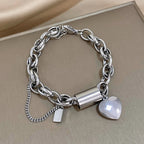 Bracciale spesso a forma di cuore in oro