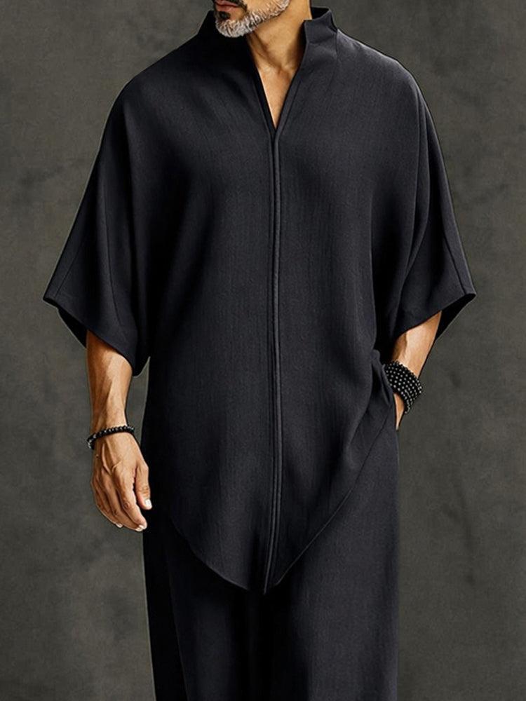 Conjunto Minimalista de Camiseta y Pantalón con Bajo Asimétrico