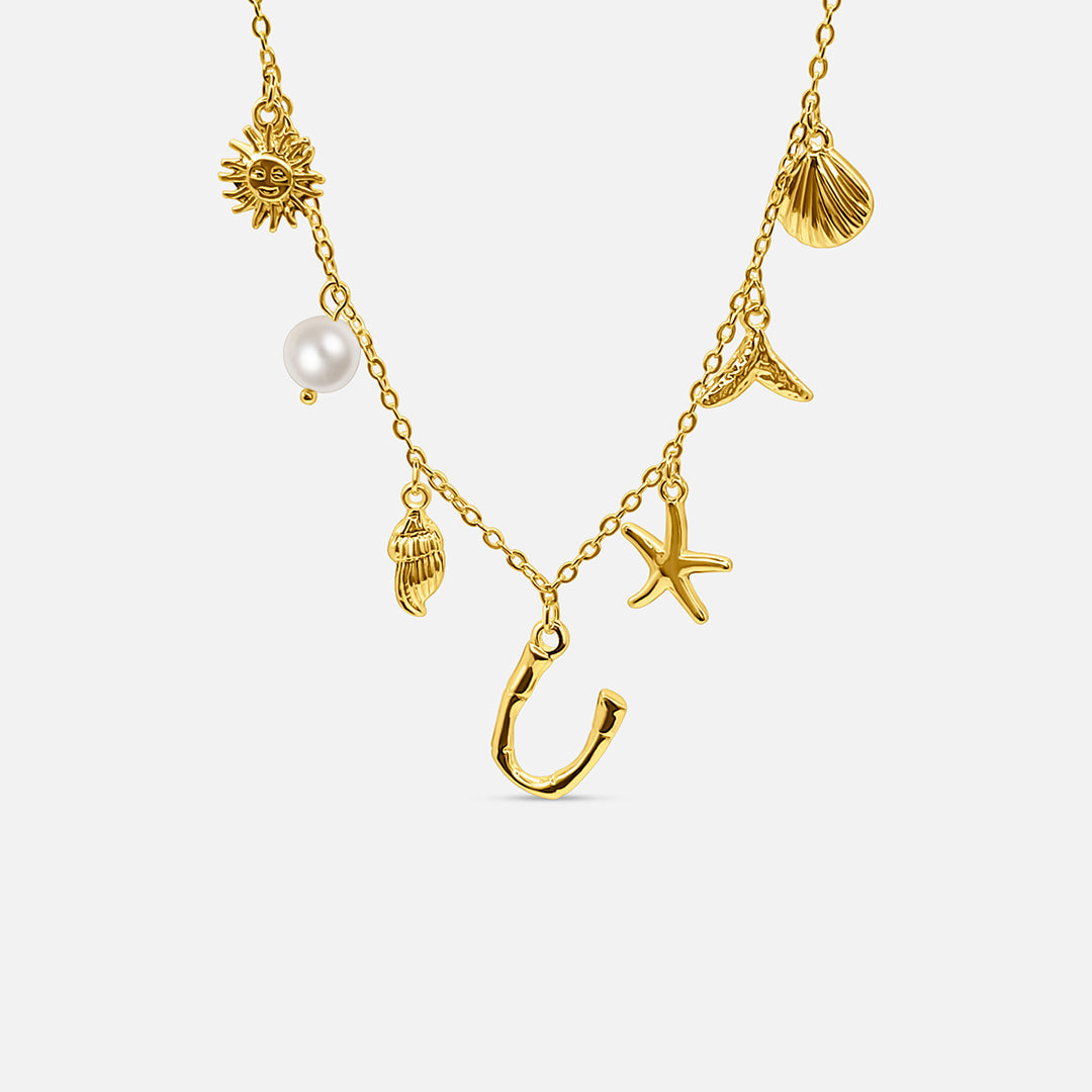 Collar Inicial con Concha