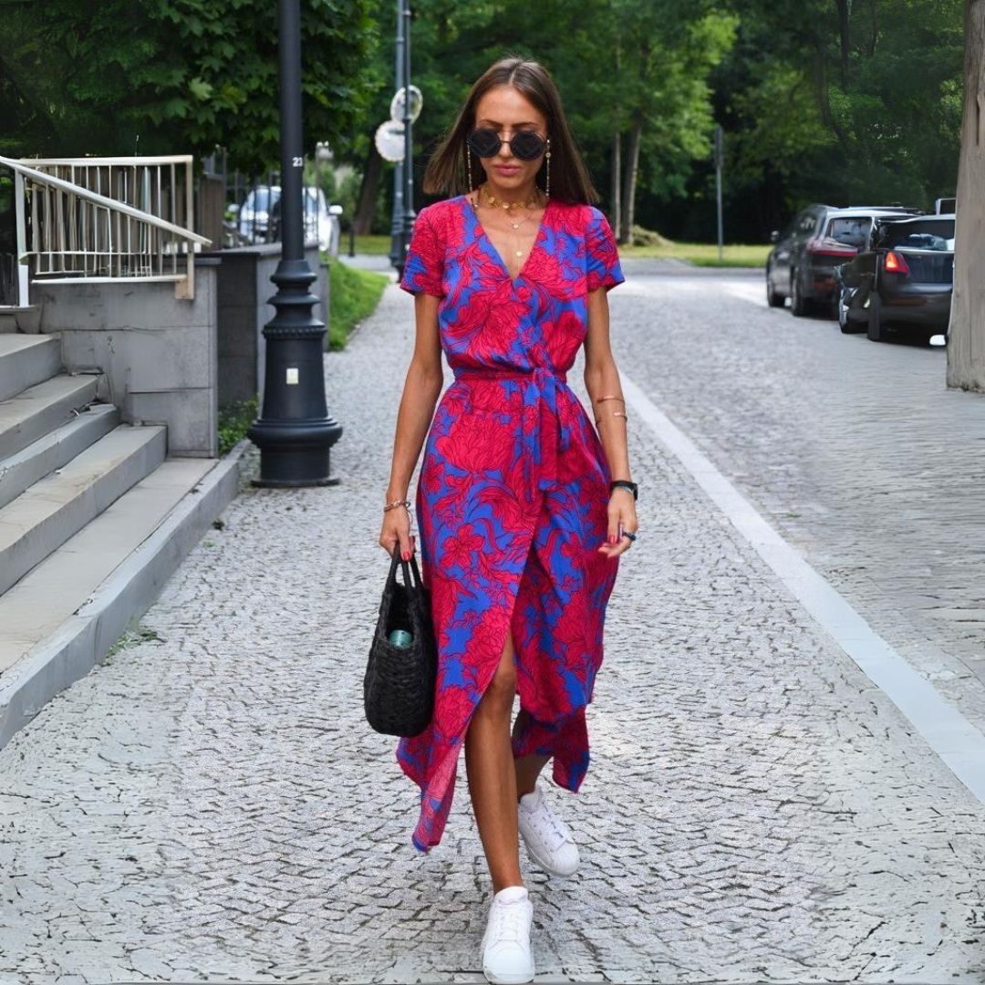 Talia | Vestido floral con escote en V