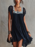 Apolline | Vestido mini plisado azul marino bordado de flores