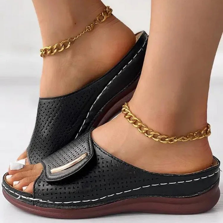 Sandales Urbaines Élégantes Joanna en Cuir Raffiné - Maison Claire et Sylvie