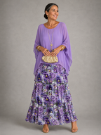 Robe longue élégante pour femme Lara™ de Danoir Paris, tissu fluide et vert foncé, style sophistiqué et féminin.