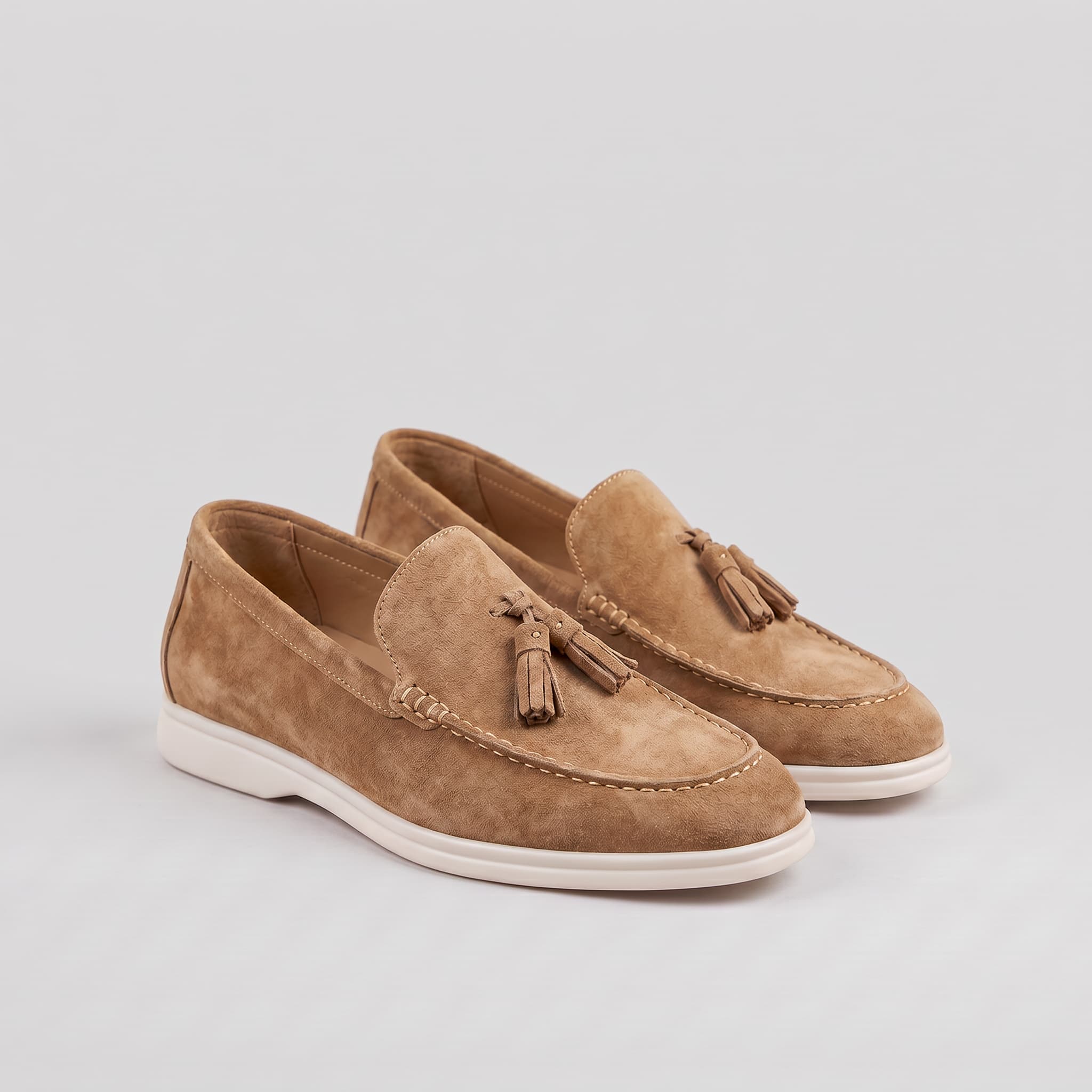Capri | Mocasín de ante con borlas